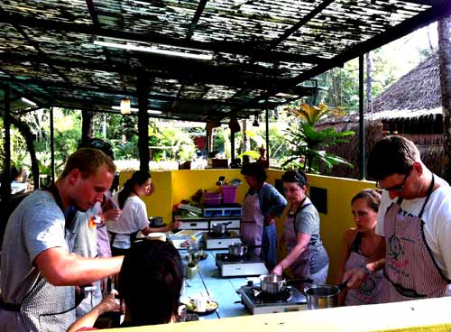 Klong Plu Thai Cooking School Klong Plu Thai Cooking School